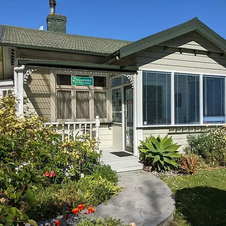 Peppertree Bed & Breakfast-2